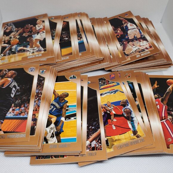 Vintage Basketball Card Lot (1998–1999 Era) - Picture 2 of 2